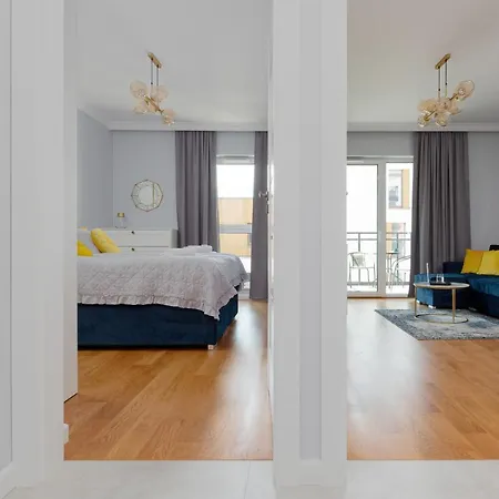 Dom Przy Okrzei By Renters Prestige Apartment *