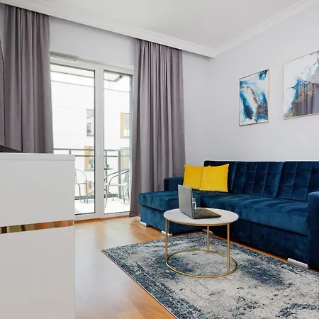 Dom Przy Okrzei By Renters Prestige Apartment