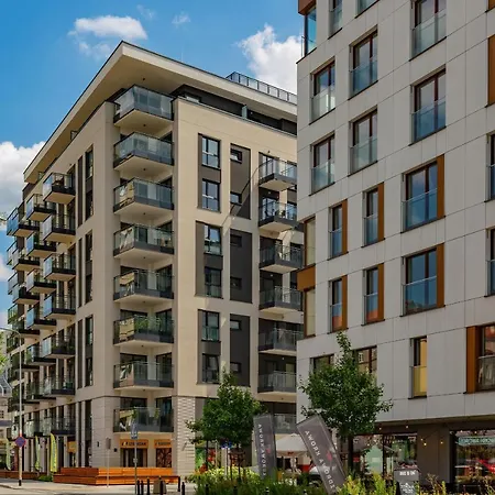 Dom Przy Okrzei By Renters Prestige