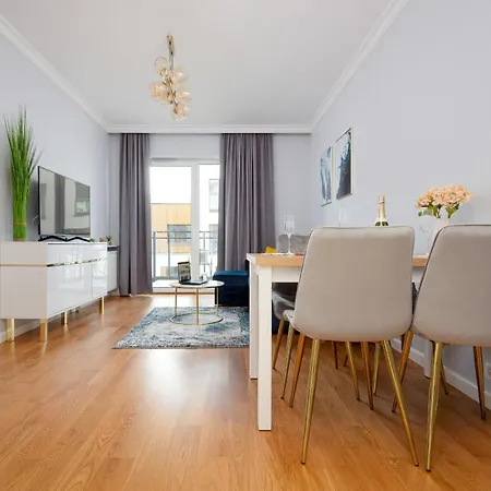 Dom Przy Okrzei By Renters Prestige Appartement Warschau