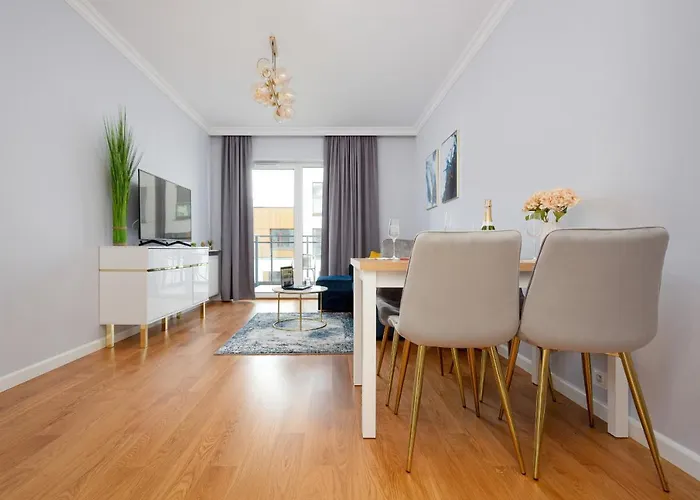 Dom Przy Okrzei By Renters Prestige Apartment Warsaw